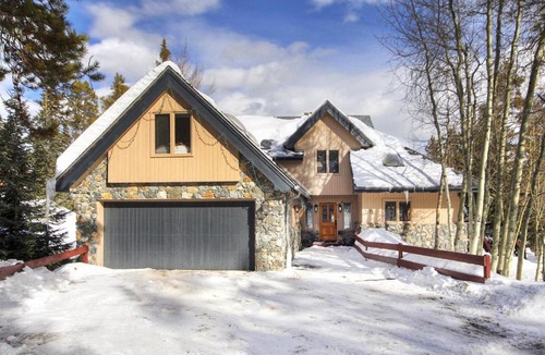 Warrior's Mark West House | Gold King Lodge Home