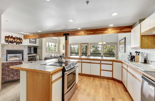 Baldy Mountain Condo | Gold Point Resort Breckenridge by Vacatia