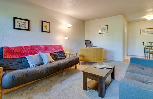 Golden Condo | Golden Condo Rental Near Mountains & Hiking Trails