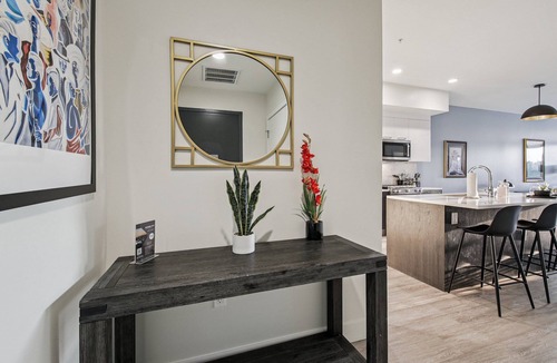 Highland Condo | Golden Hour Designer Loft | Espadin LoHi
