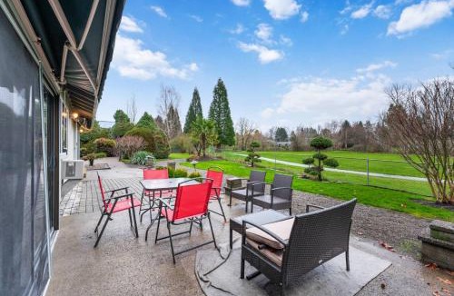 Gresham House | Golfview Ranch