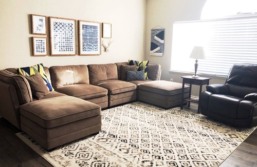 North Central Westminster Condo | GORGEOUS 2BR, 2BA -20min to Denver/Boulder. POOL TONS 5 STAR REVIEWS POOL