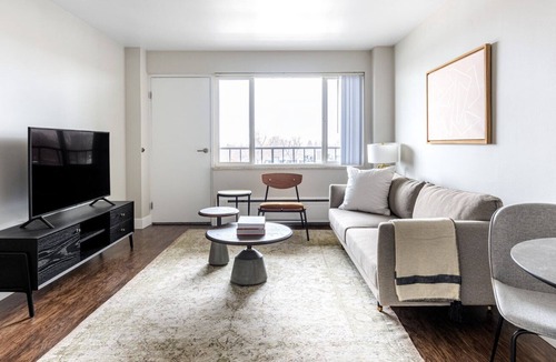 West Highland Apartment | Gorgeous Highland 1BR, 2 blocks from Highland Park by Blueground