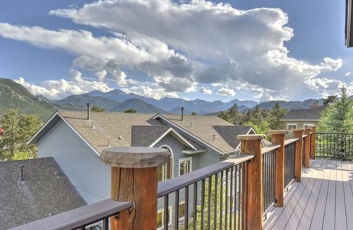 Stanley Hills Condo | Gorgeous home with large hot tub, vast mountain views--steps from The Stanley!