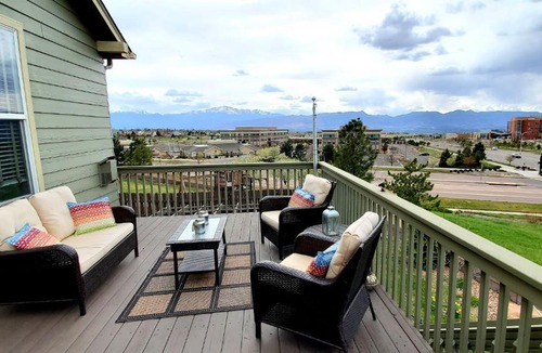 Briargate Villa | Gorgeous Rancher/Mtn Views/AF Academy