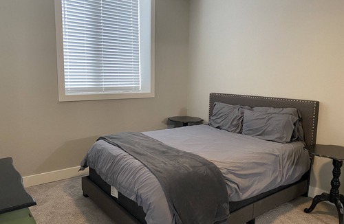 Sterling Apartment | Gorgeous Remodeled Studios!