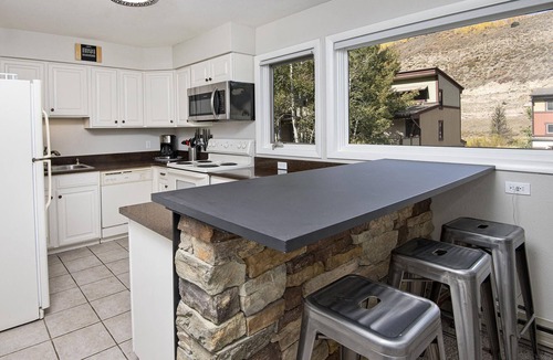 Intermountain Condo | Gorgeous Renovated Condo, Private Hot Tub, on Bus Route