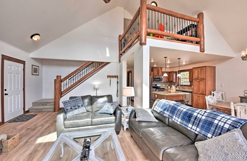 Twin Lakes Cabin | Gorgeous Twin Lakes Home w/Deck Overlooking Mtns!