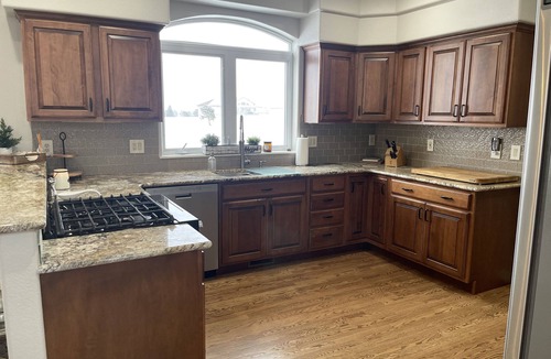 Monument House | Gorgeous, updated Monument Property & Views located on 6 acres, Welcome Home!