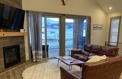 Grand Elk Ranch House | Grand Elk Retreat - HOT TUB - Ski, Golf, Fish