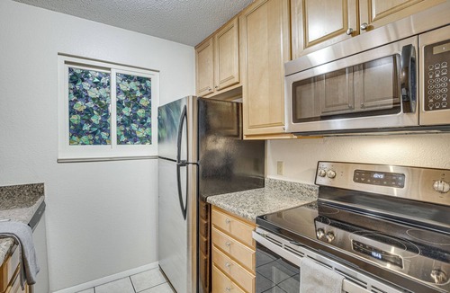 Grand Junction Condo | Grand Junction Condo: Balcony, Community Pool!