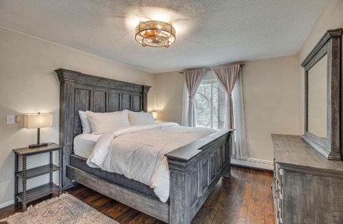 Grand Junction Apartment | Grand Junction Condo Balcony, Community Pool!