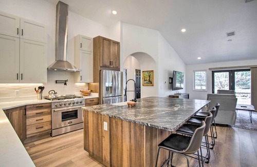 Redlands House | Grand Junction Retreat: Near National Monument!