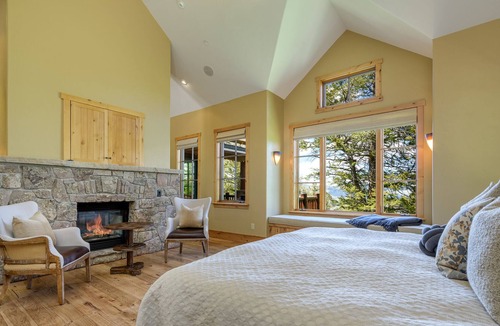 Edwards House | Grand Mountain Estate by InvitedHome | Luxe Interior, Panoramic Views, Hot Tub