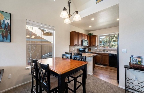 Silvercreek House | Grand View at Granby Ranch 3bd + Loft Townhouse