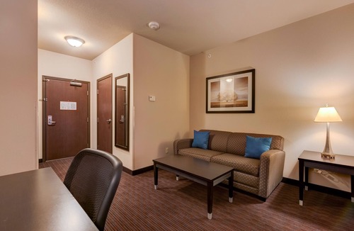 Parachute Hotel | Grand Vista Hotel Parachute