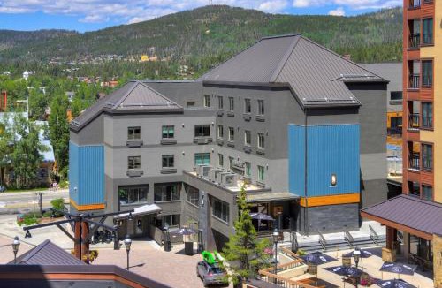 Peak 9 Hotel | Gravity Haus