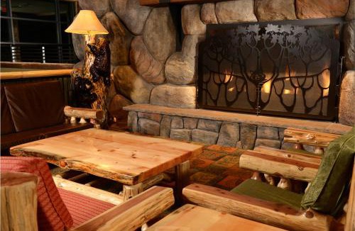 Northgate Resort | Great Wolf Lodge Colorado Springs