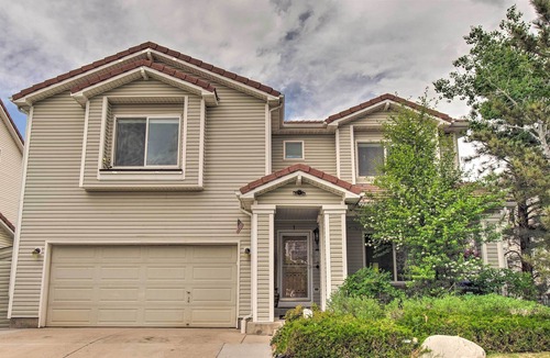 Green Valley Ranch House | 'Green Valley Ranch' - Family Home: 13 Mins to DIA