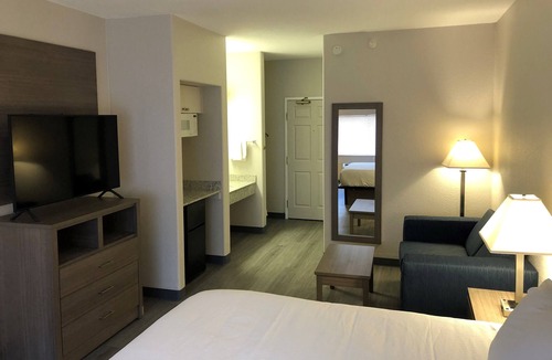 Centennial Hotel | GreenTree Inn Denver Tech Center