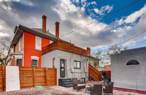 Speer Apartment | Guest Suite With Kitchenette And A 5 star Location