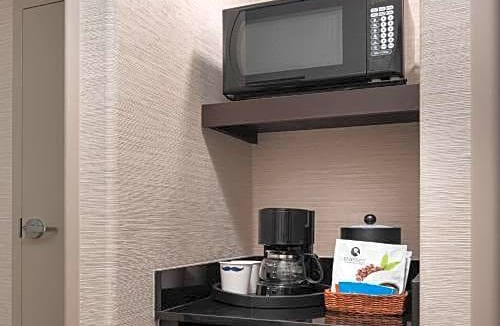 Centerra Hotel | Hampton Inn Loveland