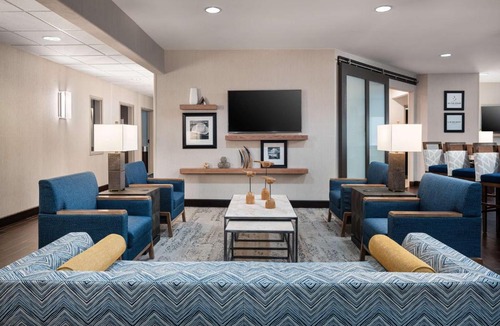 Centerra Hotel | Hampton Inn Loveland
