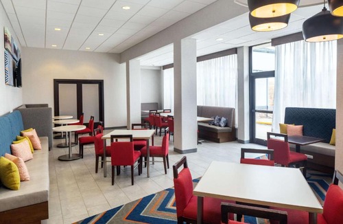 Parker Hotel | Hampton Inn & Suites Parker
