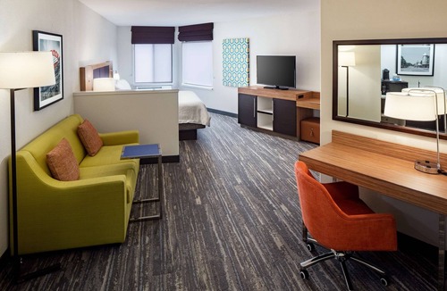 Parker Hotel | Hampton Inn & Suites Parker