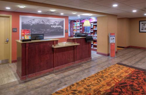 Glenwood Springs Hotel | Hampton Inn & Suites Rifle