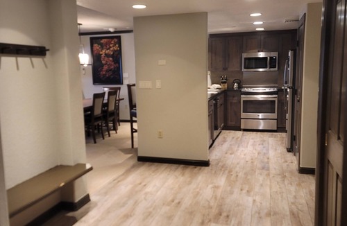Highlands Townhomes Resort | Heart of Beaver Creek Village- 3-bedroom/3-bath Condo in St. James Place.