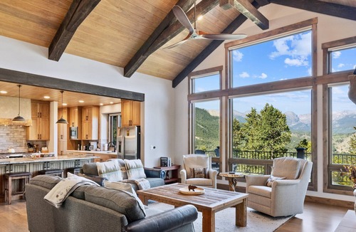 Windcliff Estates House | Hearthstone Luxury Vacation Rental At Windcliff 5 Bedroom Home