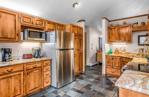 Carriage Hills House | Heavenly Pines - Gorgeous Custom Cabin Home - Private Hot Tub -- 20-NCD0035