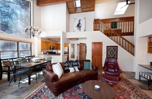 The Ranch House | Hermosa Haven | Red Cliff & Pond Views, Garage, Tennis