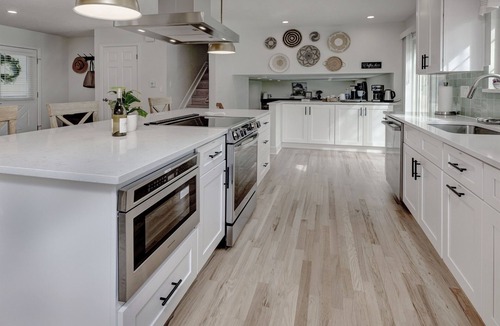 Littleton House | Hidden Gem - Ideal 4 Bedroom Centennial House