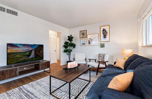 University Acres Apartment | Hidden Gem Near Old Town - Grill & Cruiser Bikes!