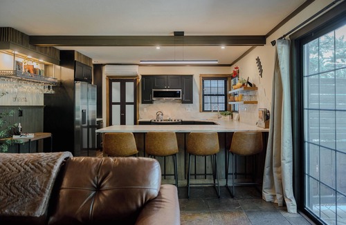 Evergreen Bed & Breakfast | Highland Haven Creekside Inn