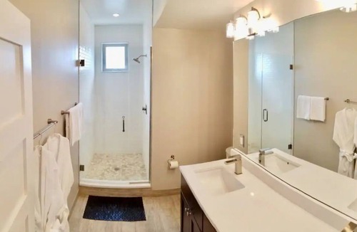 Highland House | Highlands Home with Rocky Mountain Views!