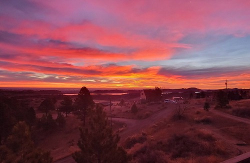 Fort Collins Ski Chalet | Hike, Bike, & Paddle at the Red Cedar Chalet