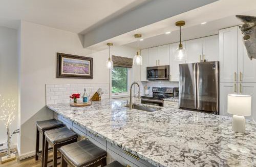 Edwards Apartment | Hike, Ski and Golf Fully Renovated Edwards Townhome
