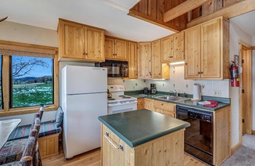 Clark Ski Chalet | Hiker