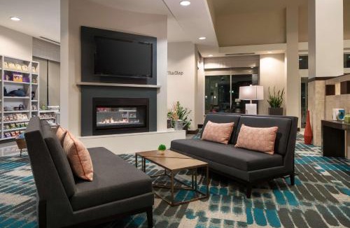 Denver Hotel | Hilton Garden Inn Denver/Cherry Creek