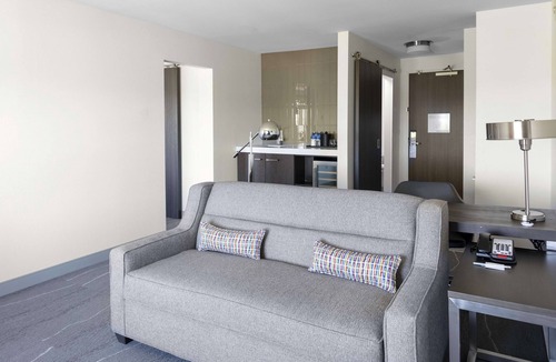 Thornton Hotel | Hilton Garden Inn Denver/Thornton