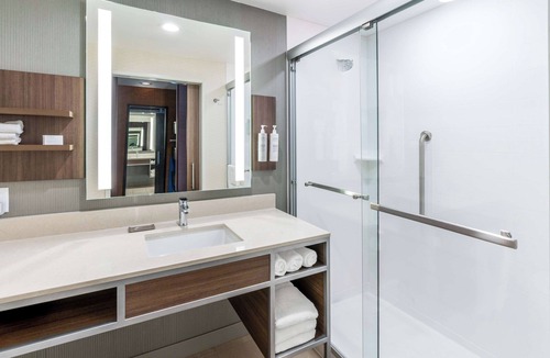 Trinidad Hotel | Hilton Garden Inn Trinidad Downtown