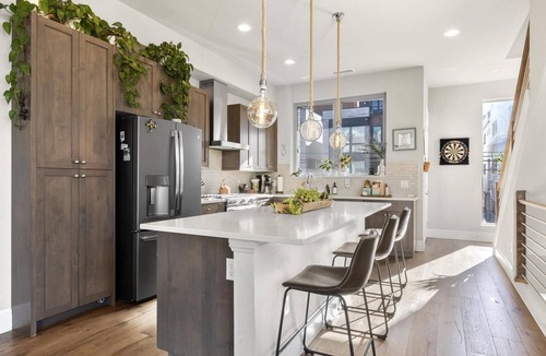 Golden Triangle House | Hip Townhome w/ Rooftop Views - Walk to Everything