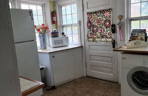 Salida House | Historic Cottage: The Perfect Rocky Mountain Location - Rental License #0352