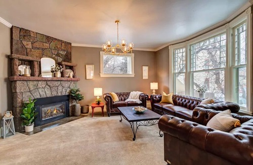Manitou Springs House | 🎩Historic Mansion & Carriage House, Manitou Springs Main St, sleeps 20 adults+ Kids 🛏️