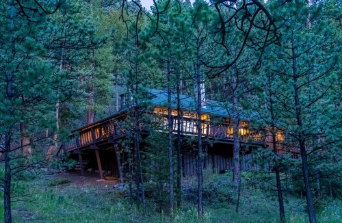Aspen Brook House | Historic mountain cabin|King bed|Fireplace