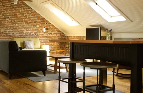 Old Town House | Historic Old Town Carriage House Rental
