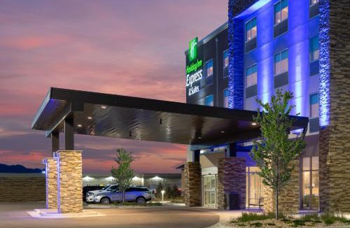 Cheyenne Meadows Hotel | Holiday Inn Express & Suites - Colorado Springs South I-25 by IHG